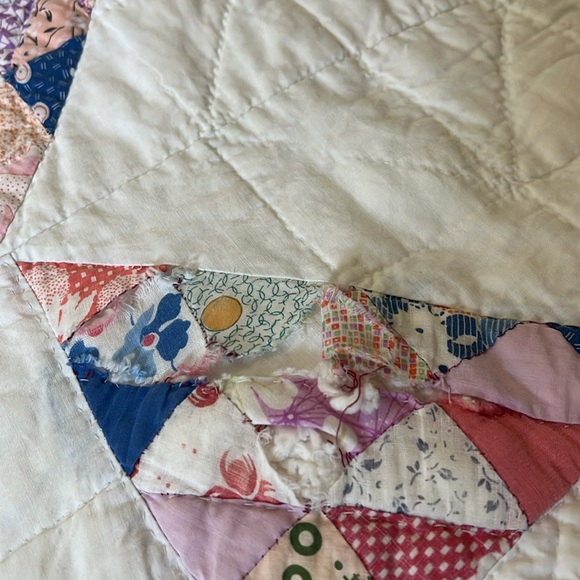 Vintage Americana Hand Quilted Patchwork Star Quilt - Multicolor - Picture 11 of 14